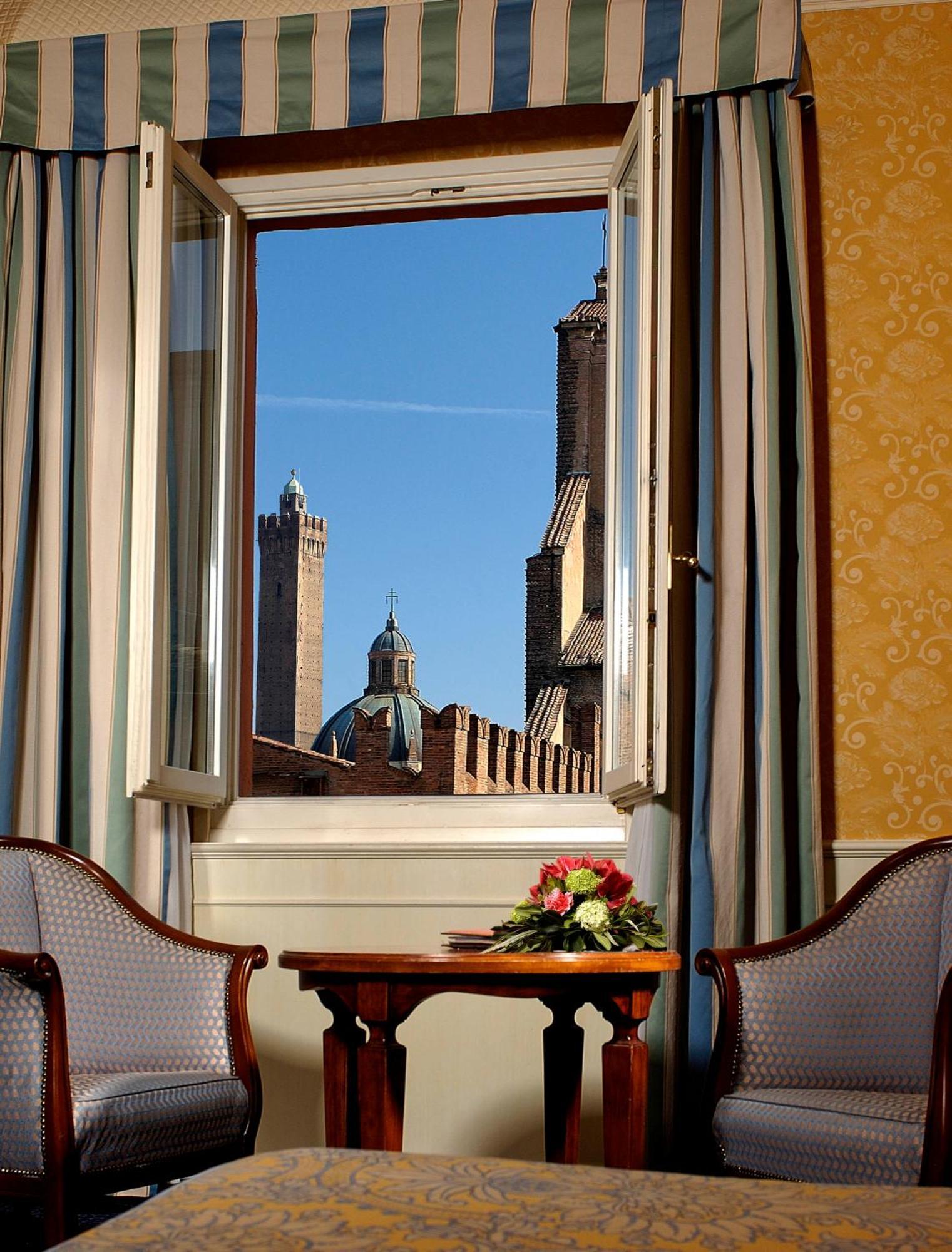 Hotel Corona D'Oro 1890 Bologna Exteriör bild