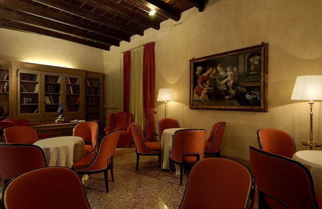 Hotel Corona D'Oro 1890 Bologna Exteriör bild